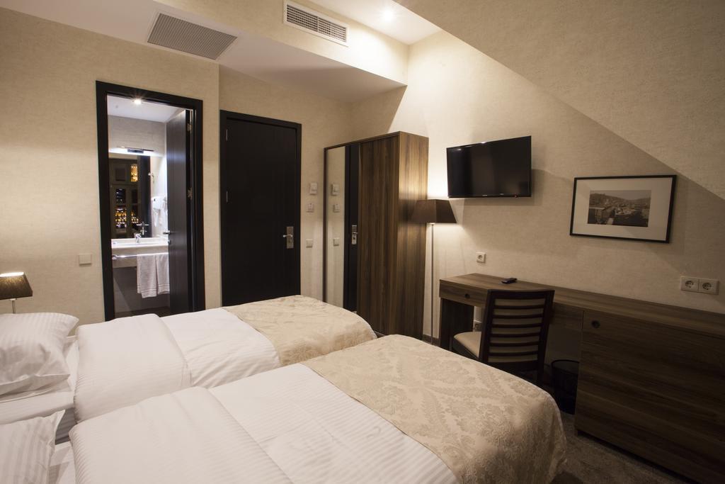 Old Meidan Tbilisi By Urban Hotels エクステリア 写真