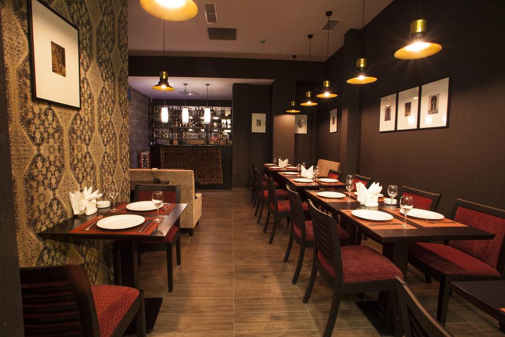 Old Meidan Tbilisi By Urban Hotels エクステリア 写真
