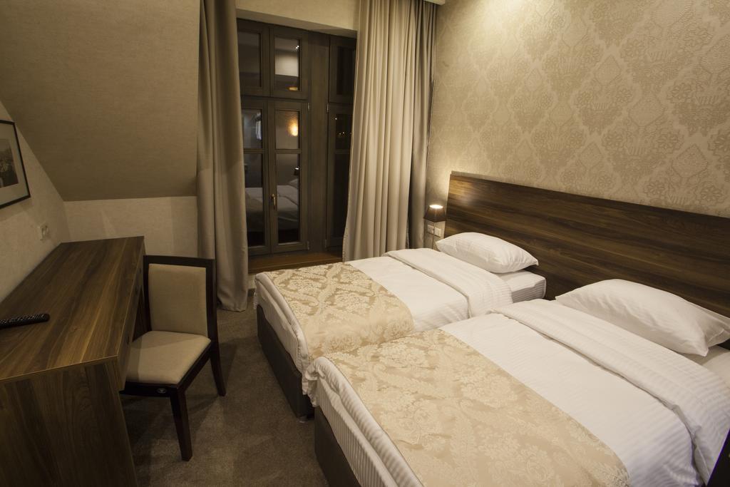 Old Meidan Tbilisi By Urban Hotels エクステリア 写真