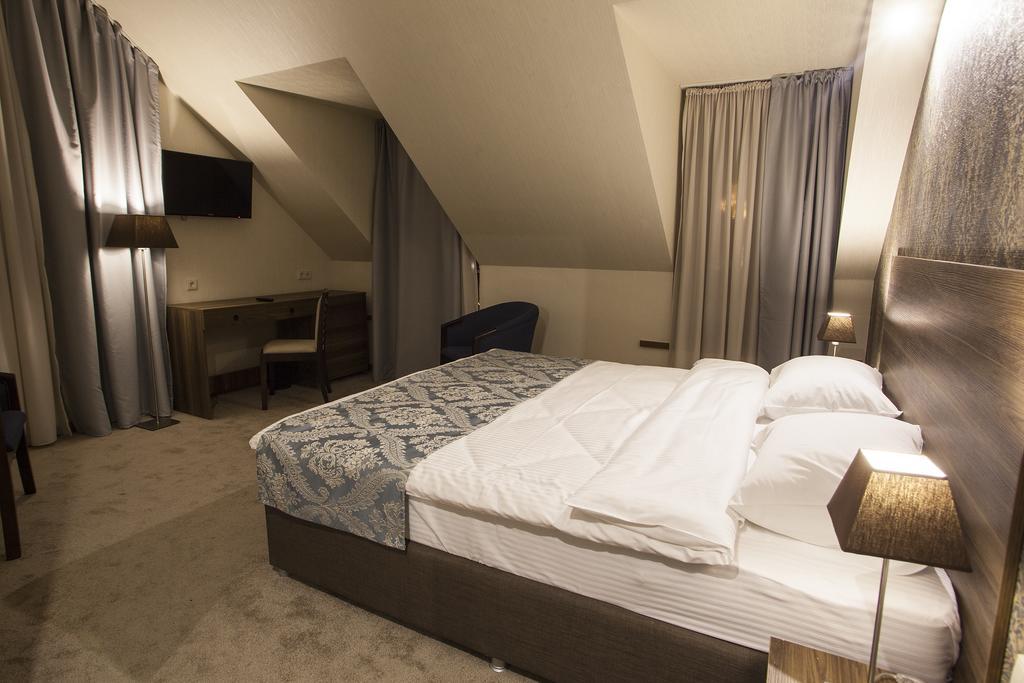 Old Meidan Tbilisi By Urban Hotels エクステリア 写真